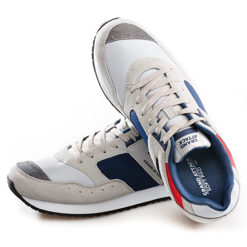 CLASSIC white (40-45) Lightweight & breathable running & walking shoes.